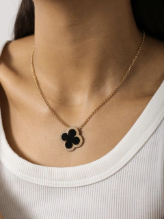 COLAR TREVO BLACK COM MICROZIRCONIAS - comprar online