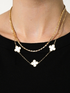 COLAR TREVOS VIRGINIA BANHO OURO 18K en internet