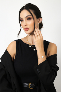 COLAR TREVOS VIRGINIA BANHO OURO 18K - Adrélle Semijoias