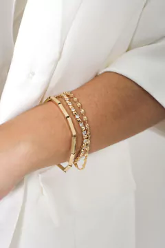PULSEIRA TORCIDA DETALHADA - Adrélle Semijoias