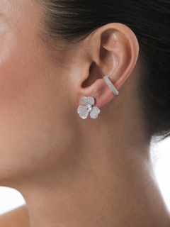BRINCO FLOWER PONTO ZIRCONIA - comprar online