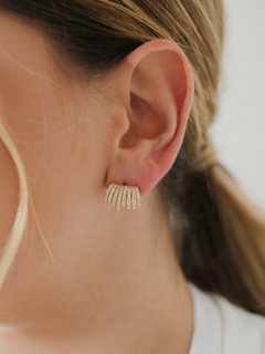 BRINCO EAR CUFF CRAVEJADO en internet