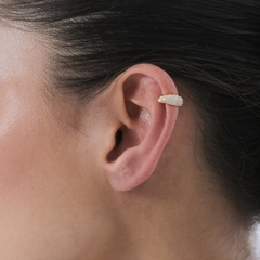 PIERCING DE CARTÍLAGO ENGASTADO