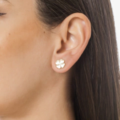 BRINCO TREVO LISO DELICADO