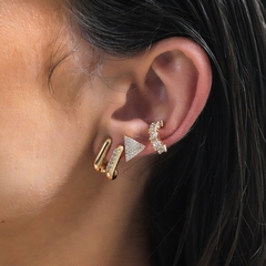 Imagen de BRINCO TRIANGULO COM ZIRCONIA