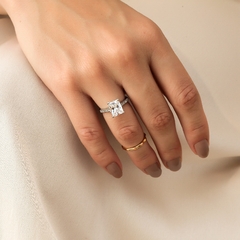 ANEL SOLITARIO MICRO ZIRCONIA RODIO BRANCO