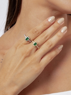 ANEL SOLITARIO QUADRADO ESMERALDA RODIO - buy online