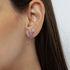 BRINCO CORAÇÃO ESTICADINHO ZIRCONIA RUBI