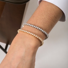Pulsera Riviera de cristal con inspiración en joyería, bañada en oro de 18K y rodio blanco.