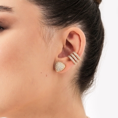 BRINCO TRIANGULO MINIMALISTA COM ZIRCONIAS