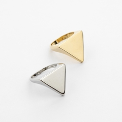 ANEL TRIANGULAR LISO - Adrélle Semijoias