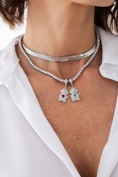 PINGENTE DOGUINHO CRAVEJADO OURO 18K - comprar online
