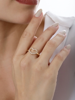 ANEL CORAÇÃO VAZADO TRABALHADO ZIRCONIA - buy online