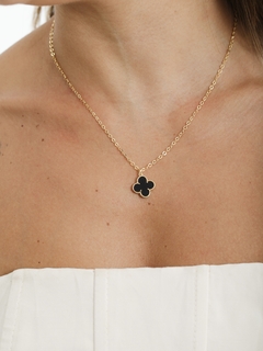 COLLAR TREBOL en internet