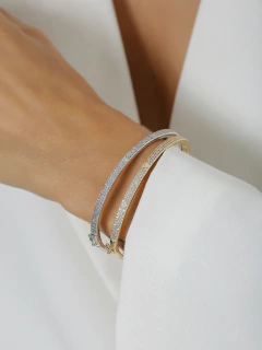 BRACELETE CRAVEJADO WOMAN on internet