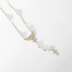 Colar Estilo Terço com Pérolas e Espírito Santo