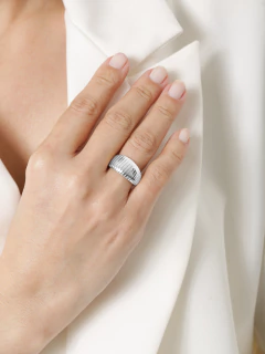 ANEL REDONDO COM DETALHES RODIO - comprar online