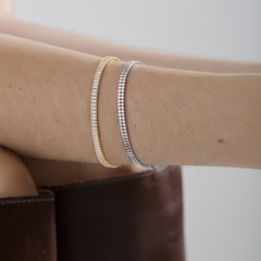 Pulsera Riviera Baguette con Cierre de Joya en oro de 18K y rodio blanco