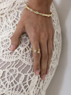 ANEL REDONDO CRAVEJADO DELICADO