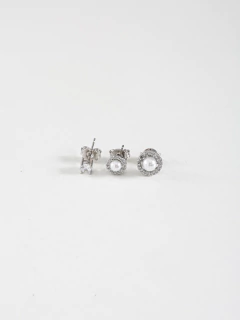 MIX BRINCOS PÉROLA ZIRCONIAS on internet