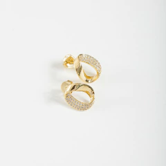 BRINCO VAZADO CRAVEJADO MUSE - online store