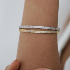 Bracelete cravejado com trava