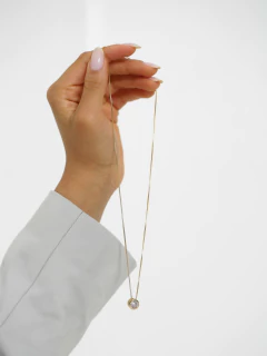 COLAR PONTO DE LUZ BEZEL na internet