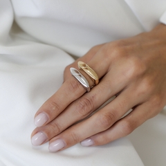 ANILLO DETALLADO CON BASE RECTA AJUSTABLE - comprar online