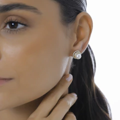 BRINCO ESPIRAL CRAVEJADO PÉROLA - buy online