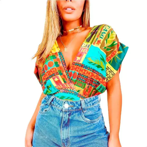 Body Feminino Manga Curta Morcego Decotado Inspiração Farm