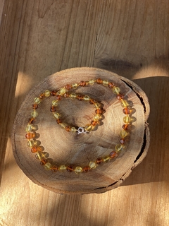 Choker Âmbar Mescla cognac e mel - comprar online
