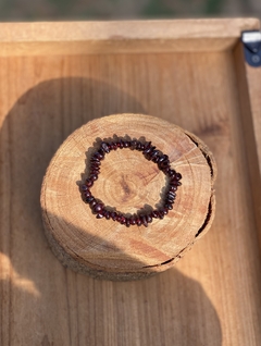Pulseira Cascalho Granada - comprar online