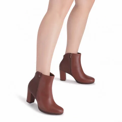 BOTA FEMININA PICCADILLY CANO CURTO SALTO BLOCO - 130235 - comprar online