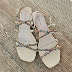 SANDALIA SALTO BAIXO COM PEDRARIA DOCE MACA - E600ST - comprar online