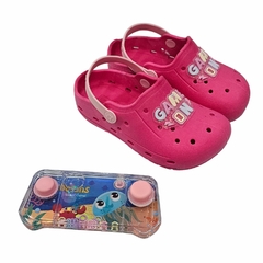 BABUCHE INFANTIL PE COM PE COM BRINQUEDO - 55171 - Via Expressa Calçados