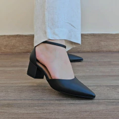 SCARPIN FEMININO SALTO BAIXO BLOCO DE AMARRAR - 1220317 na internet