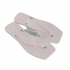 CHINELO DE DEDO FEMININO SUA CIA COM GLITER - 17003GL - Via Expressa Calçados
