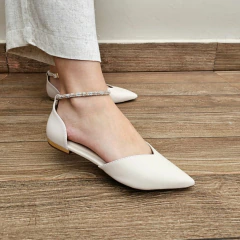 SAPATILHA BEBECE BICO FINO CANOINHA COM STRASS - T2017255 - comprar online