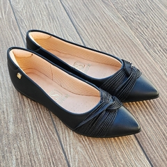 SAPATILHA FEMININA BICO FINO SANTINELLI - 1266616 - comprar online