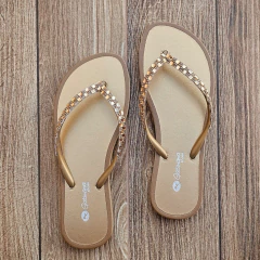 CHINELO FEMININO GATA MANIA COM PEDRARIA - G91 na internet