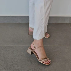 Imagem do SANDALIA SALTO BAIXO BEIRA RIO CONFORTO COM PEDRARIA - 8423328