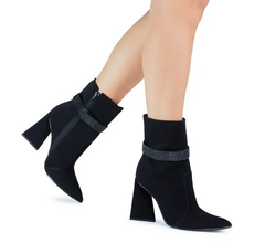 BOTA ANKLE BOOT FEMININA BEBECE BICO FINO COM TIRA STRASS - T6146042