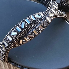 SANDALIA RASTEIRA FEMININA MOLECA COM STRASS - 5452141 na internet