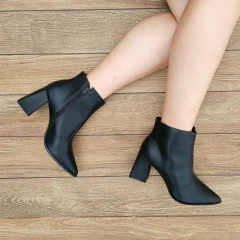 BOTA BEBECE BICO FINO SALTO BLOCO - T4338284 na internet