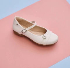 SAPATILHA INFANTIL PAMPILI CORAÇÃO STRASS - 100533