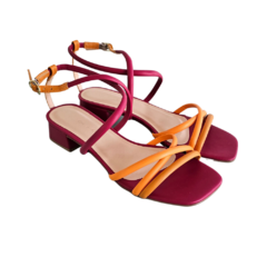 SANDALIA SALTO BLOCO BAIXO COR DA FLOR - 105721