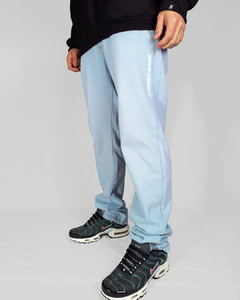 Calça Space Jeans na internet