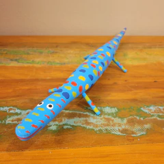 Lagarto Madeira Ilha do Ferro M - Azul com bolinhas coloridas - comprar online