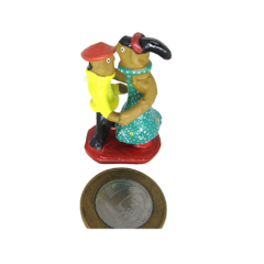 Miniatura Casal Dançarinos em Cerâmica 2 (2 Modelos) - comprar online
