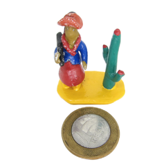 Miniatura Maria Bonita com Mandacarú em Cerâmica